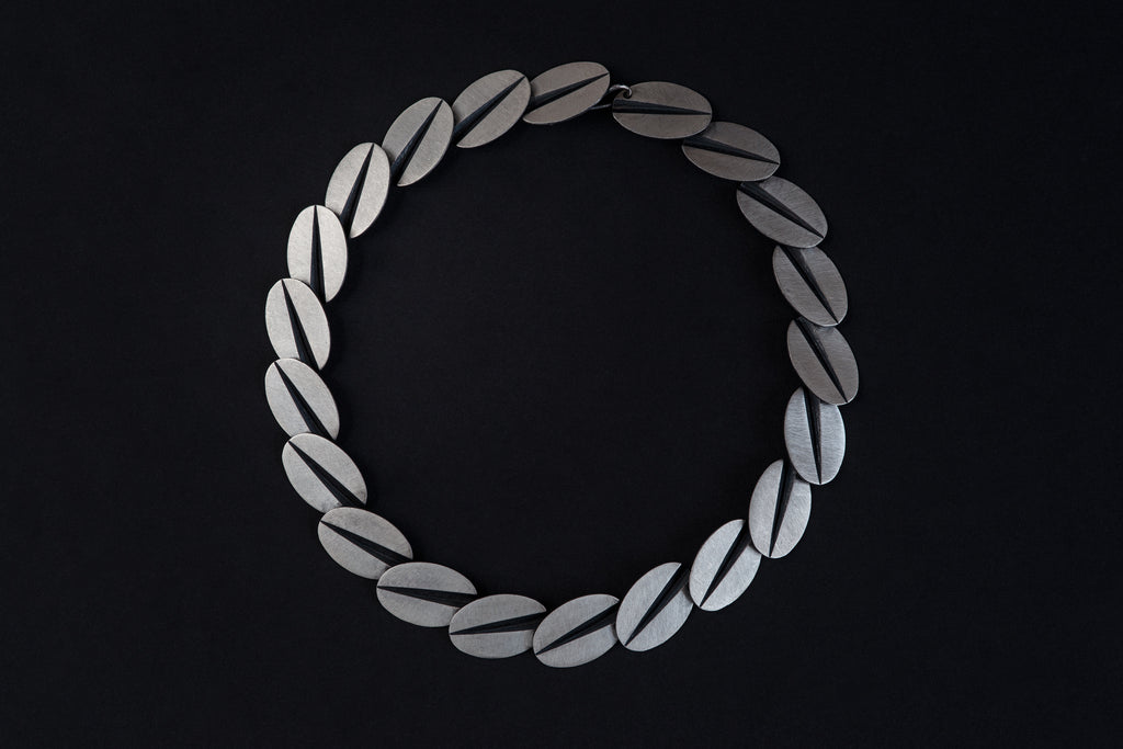 Collar choker Café.