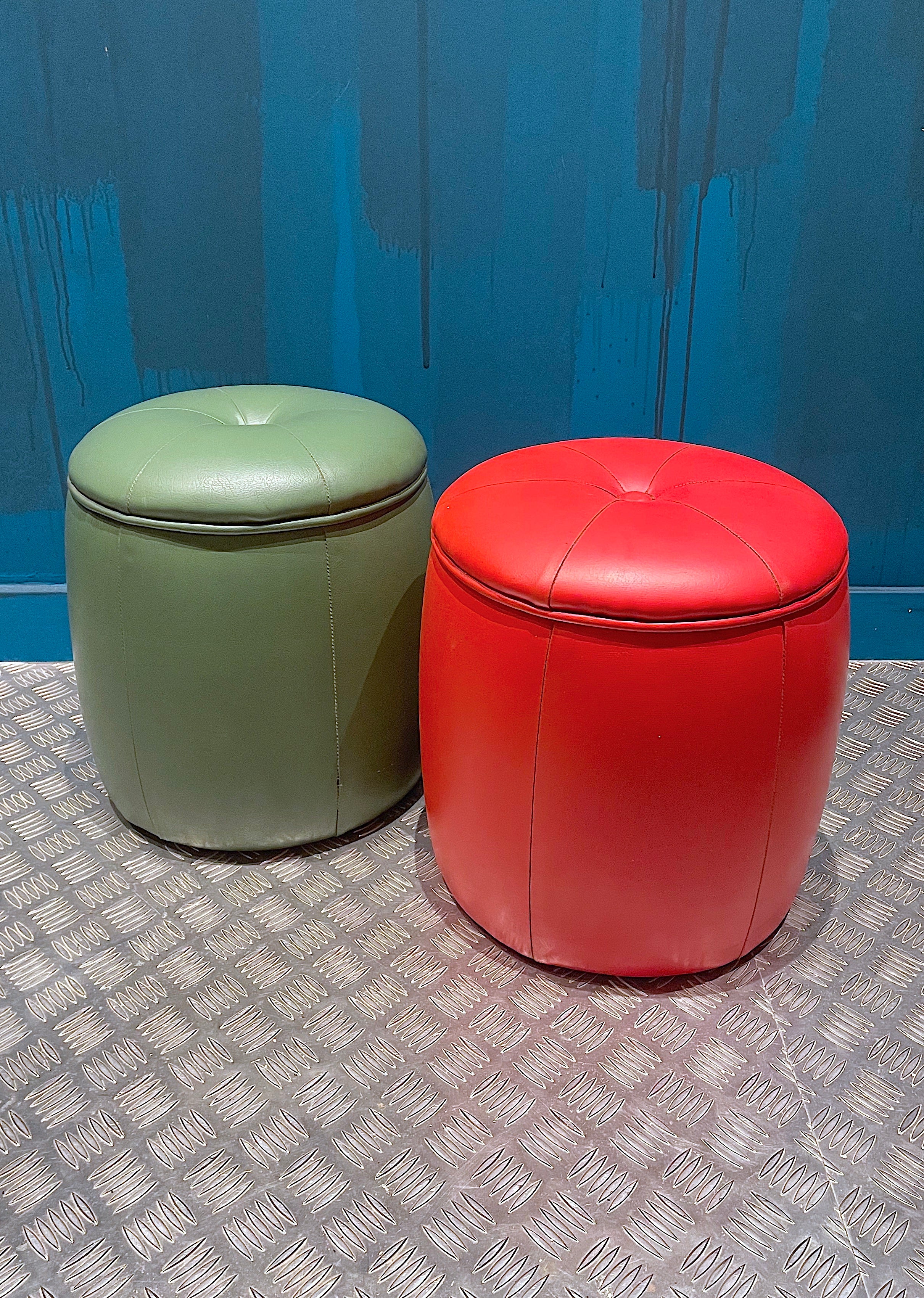 Puf Vintage Piel Rojo