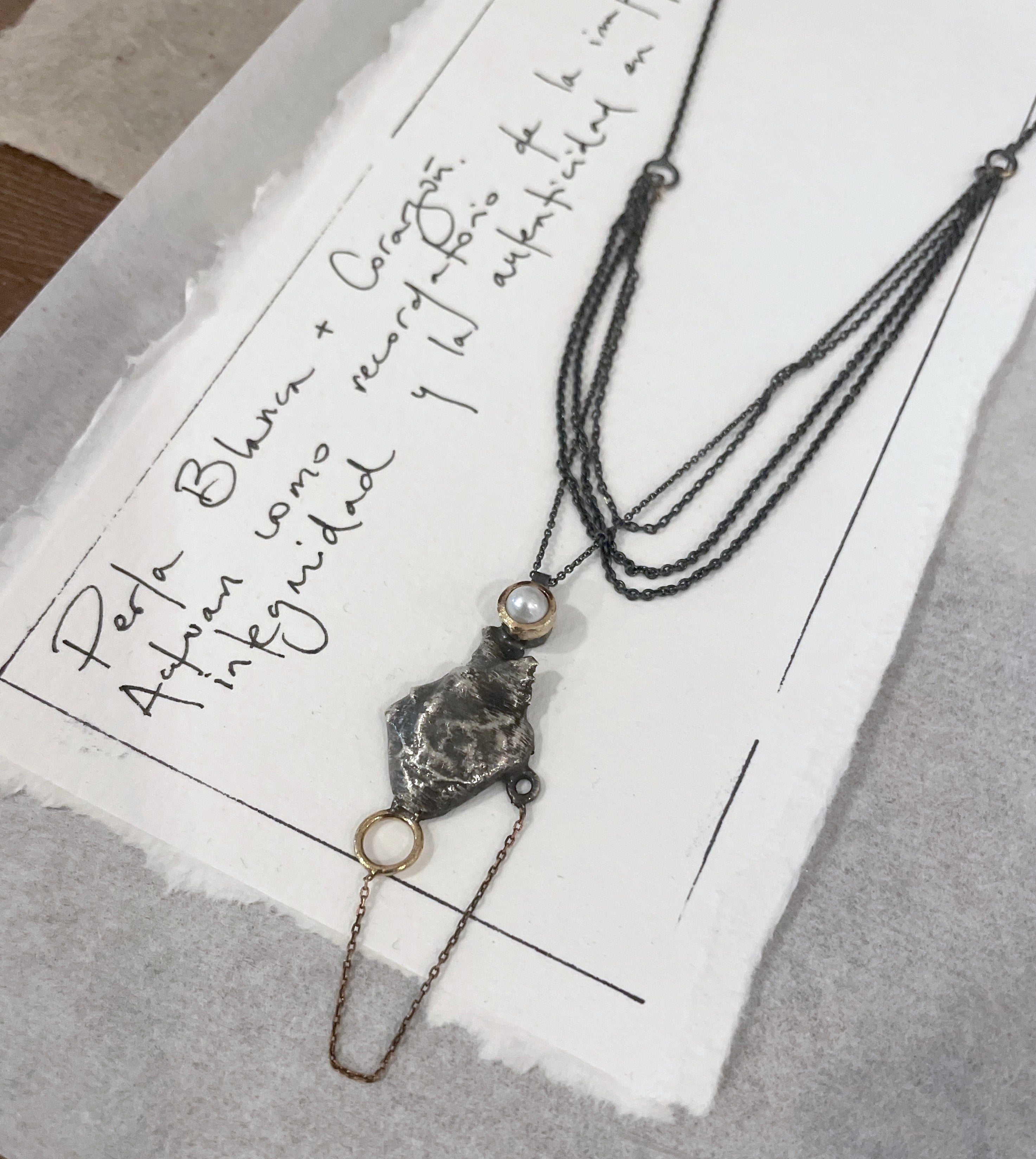 -Corazón de Perla- Amuleto