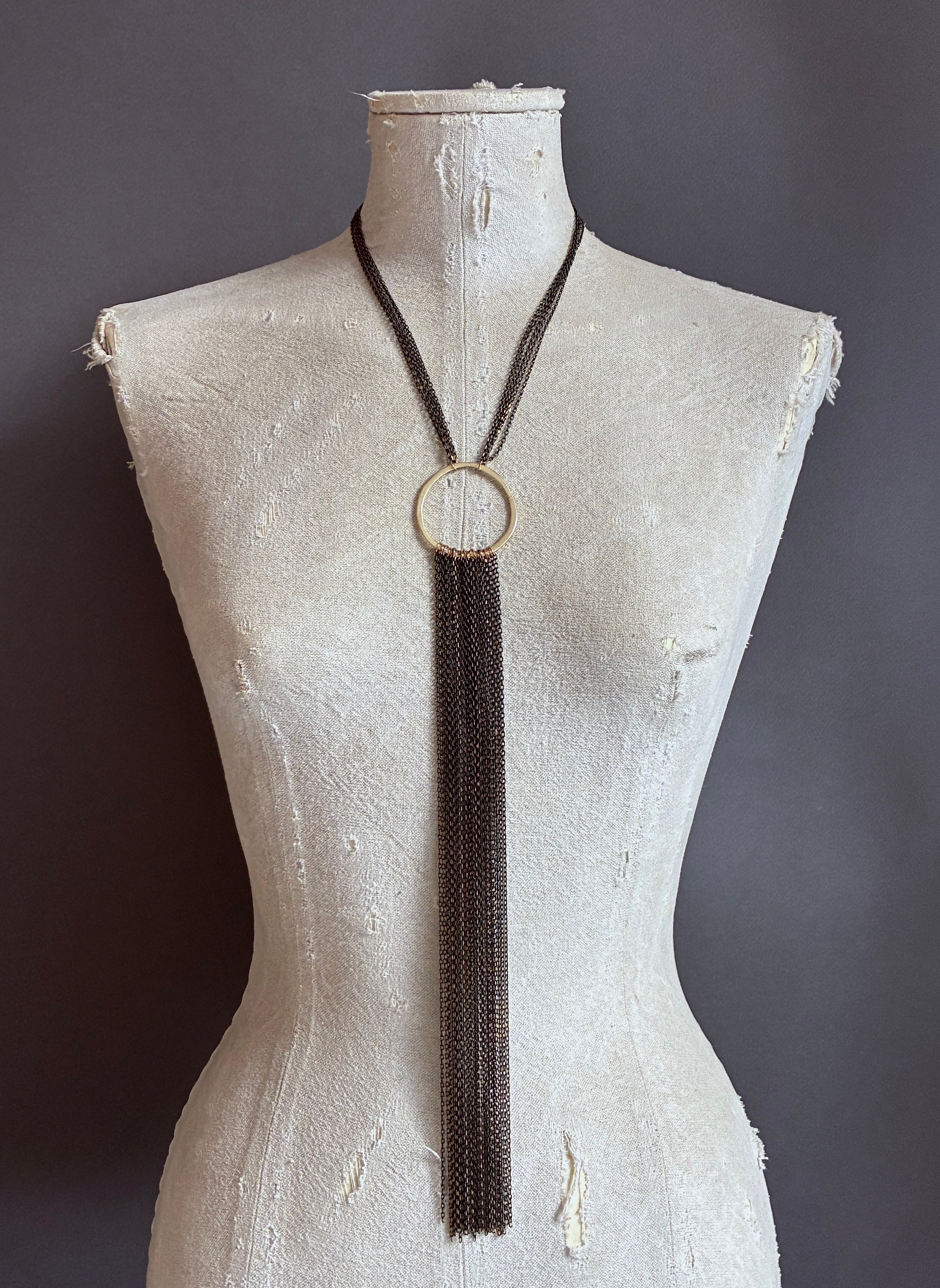 Collar Y Cascada Large/Negro-Dorado