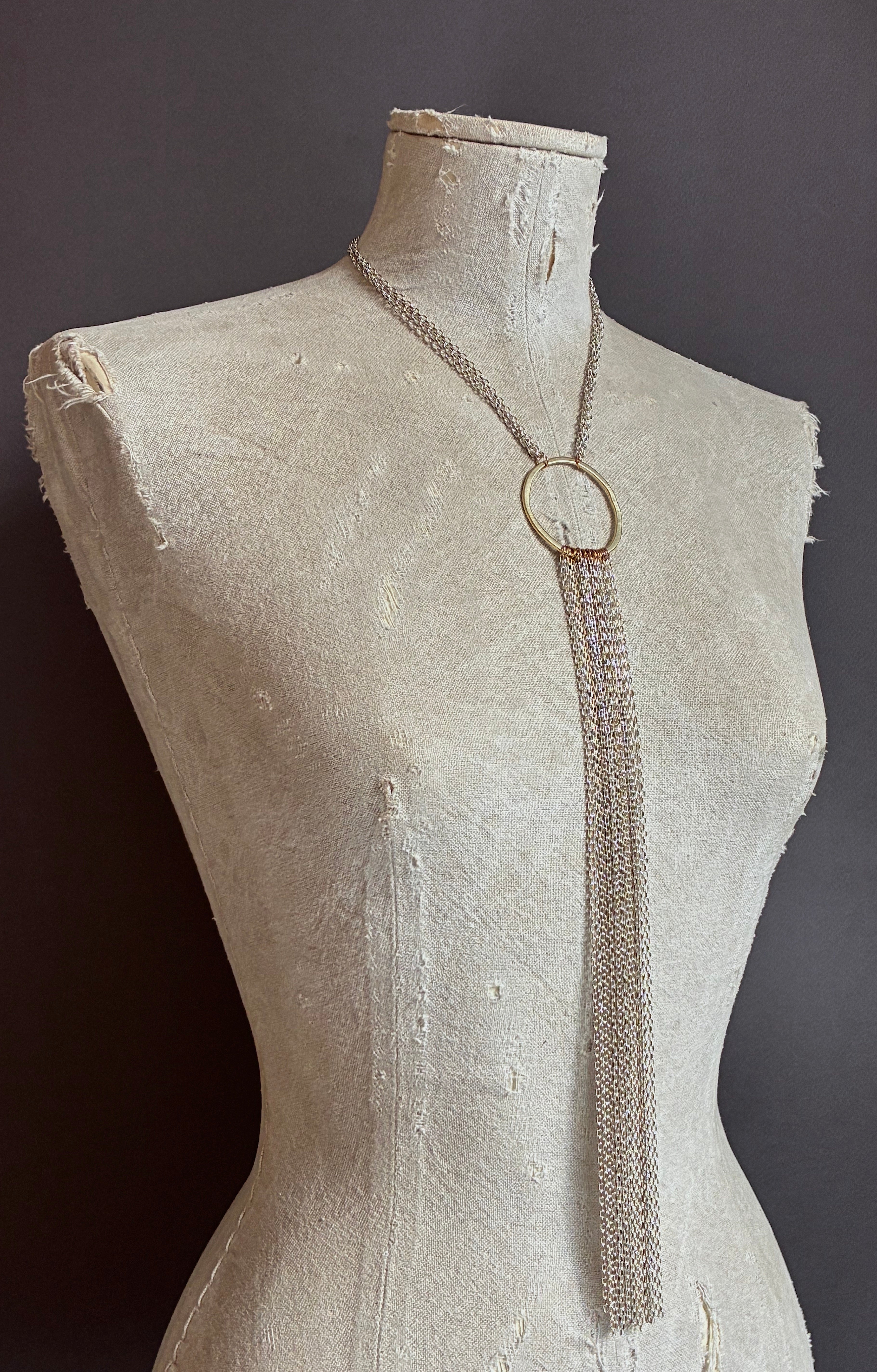 Collar Y Cascada Large/Plateado reflejos Dorados