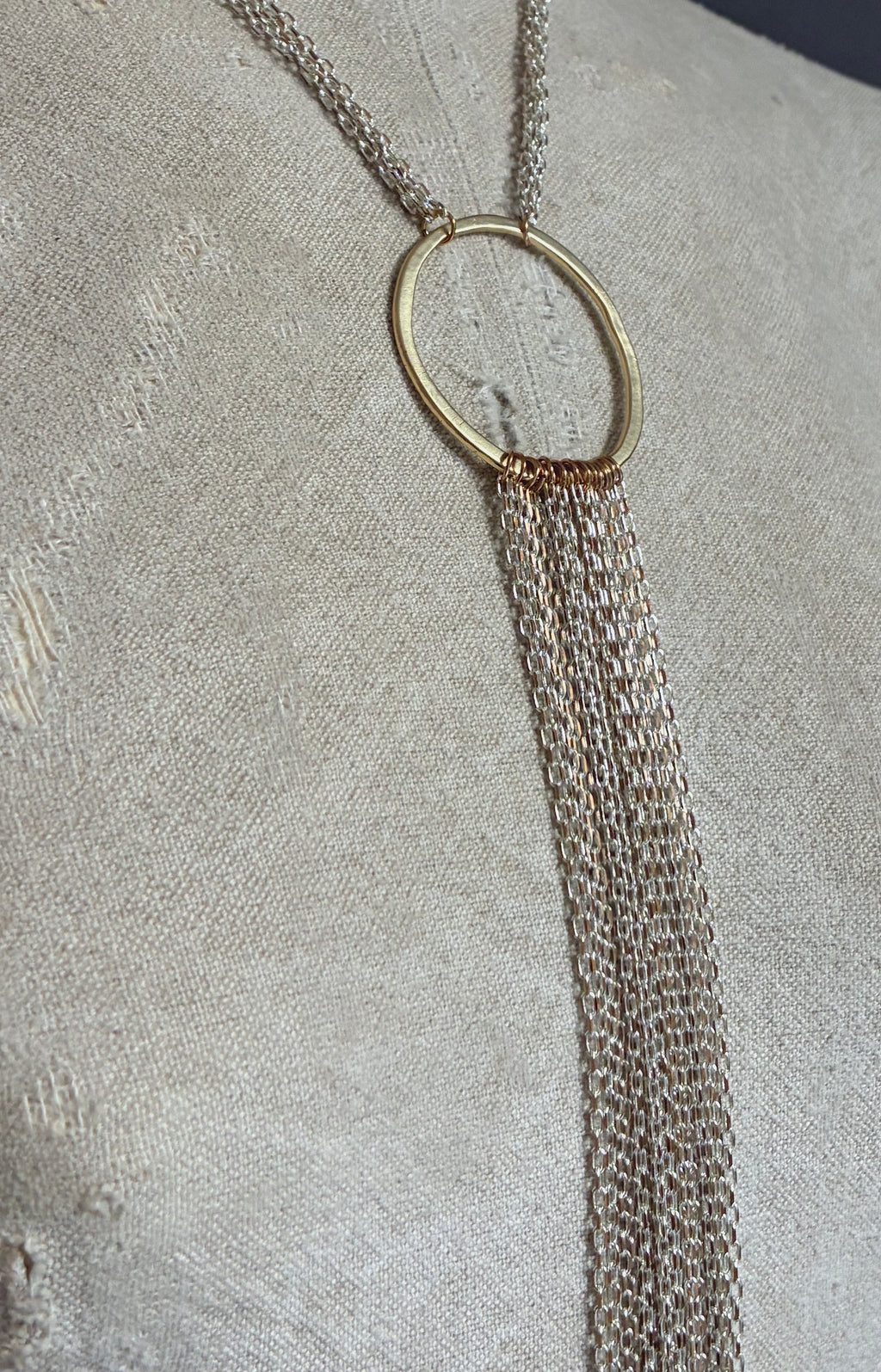 Collar Y Cascada Large/Plateado reflejos Dorados