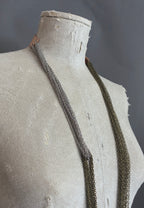 Collar Nudo Largo Plateado/Latón envejecido