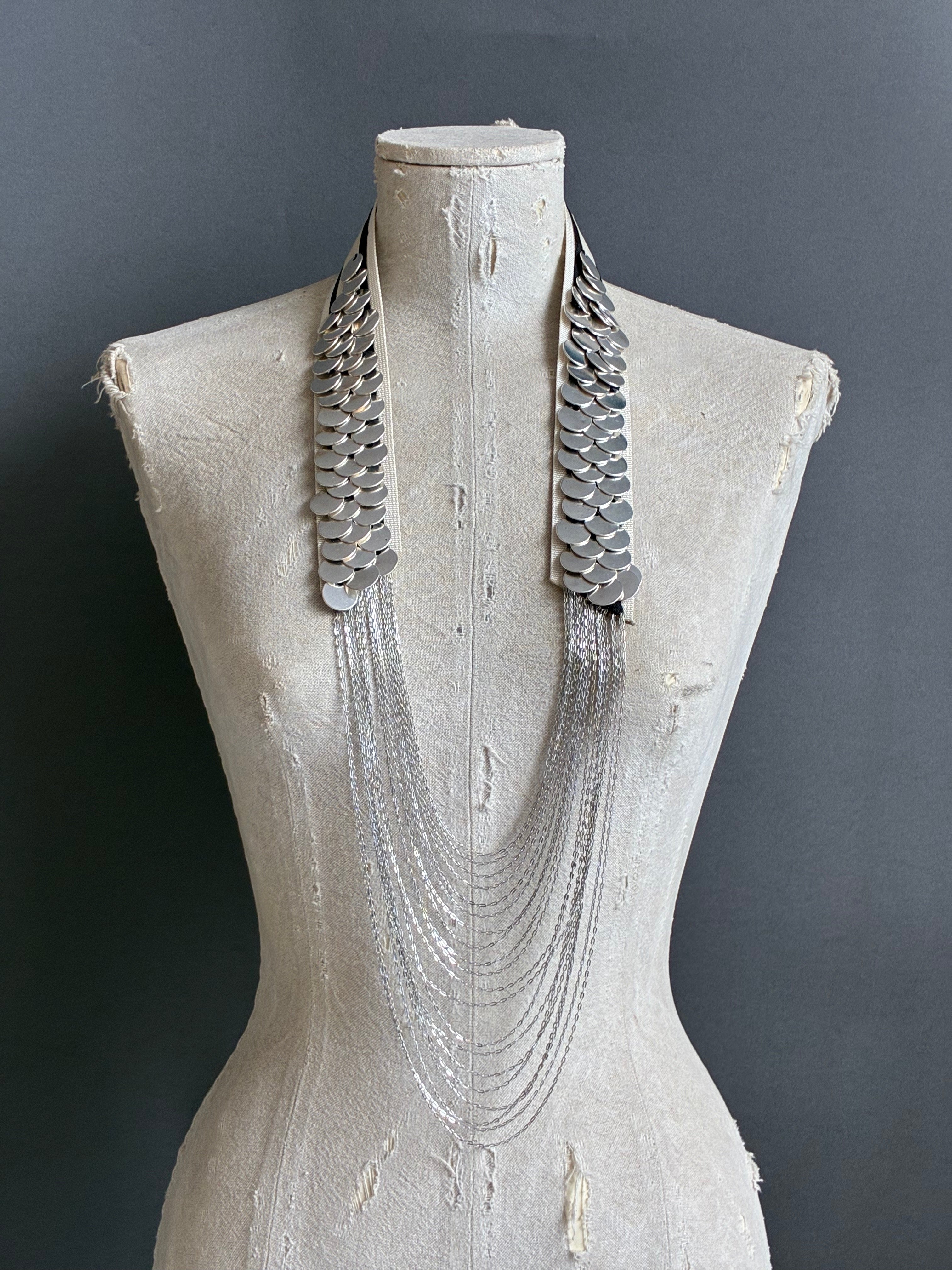 Collar Largo Escamas con cadenas