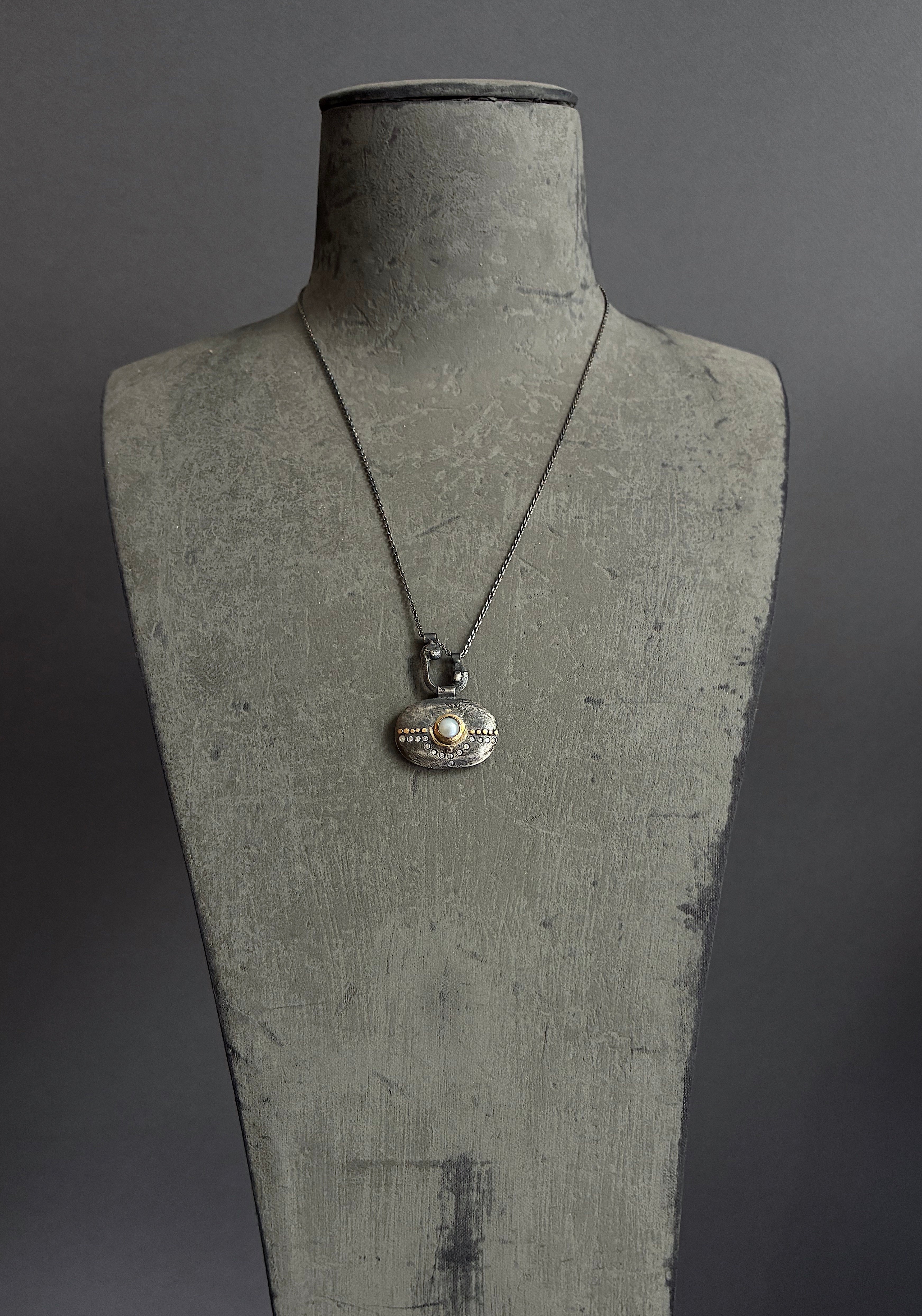 -Protección Perla- Amuleto