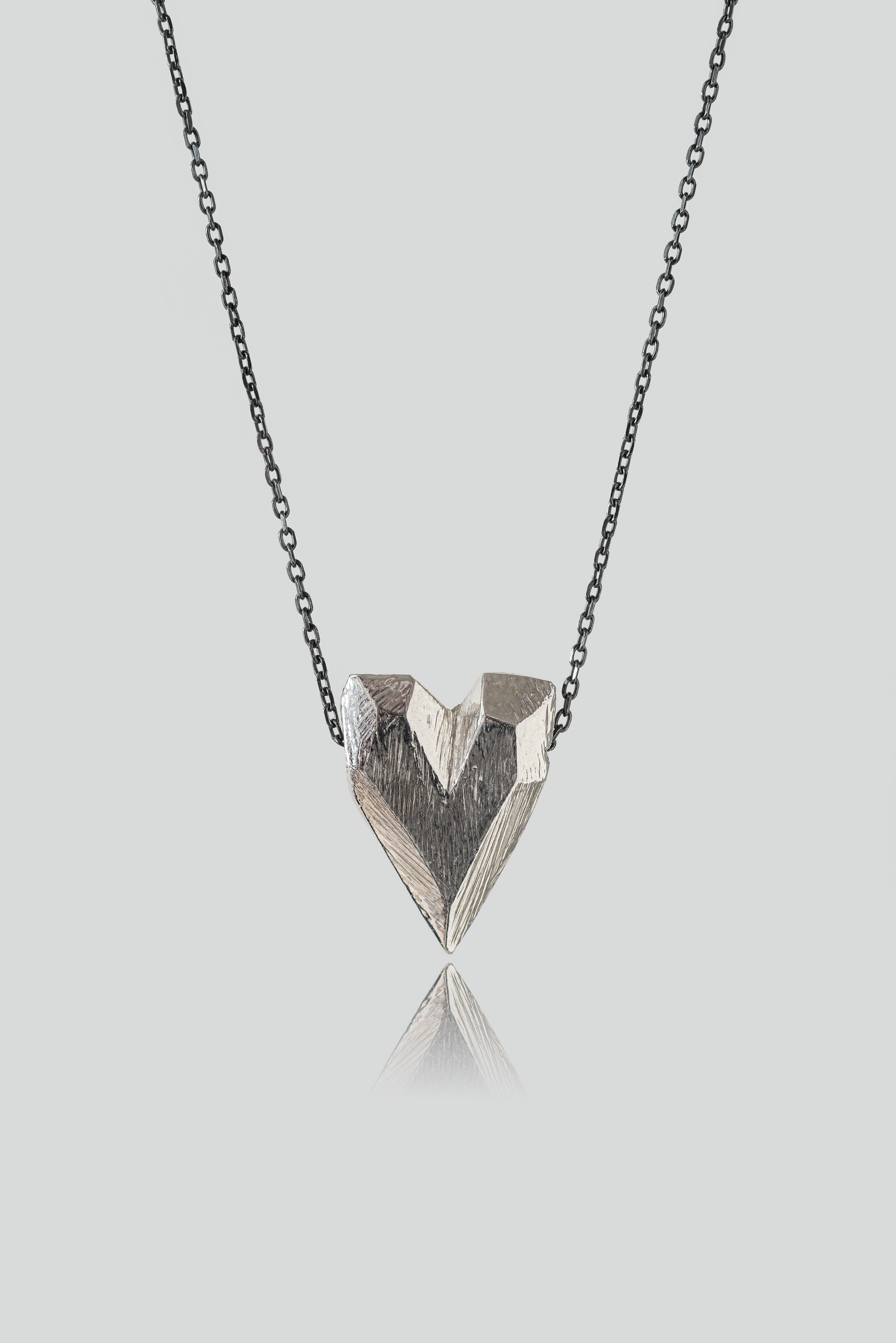 Wild Heart Medium Silver/Black