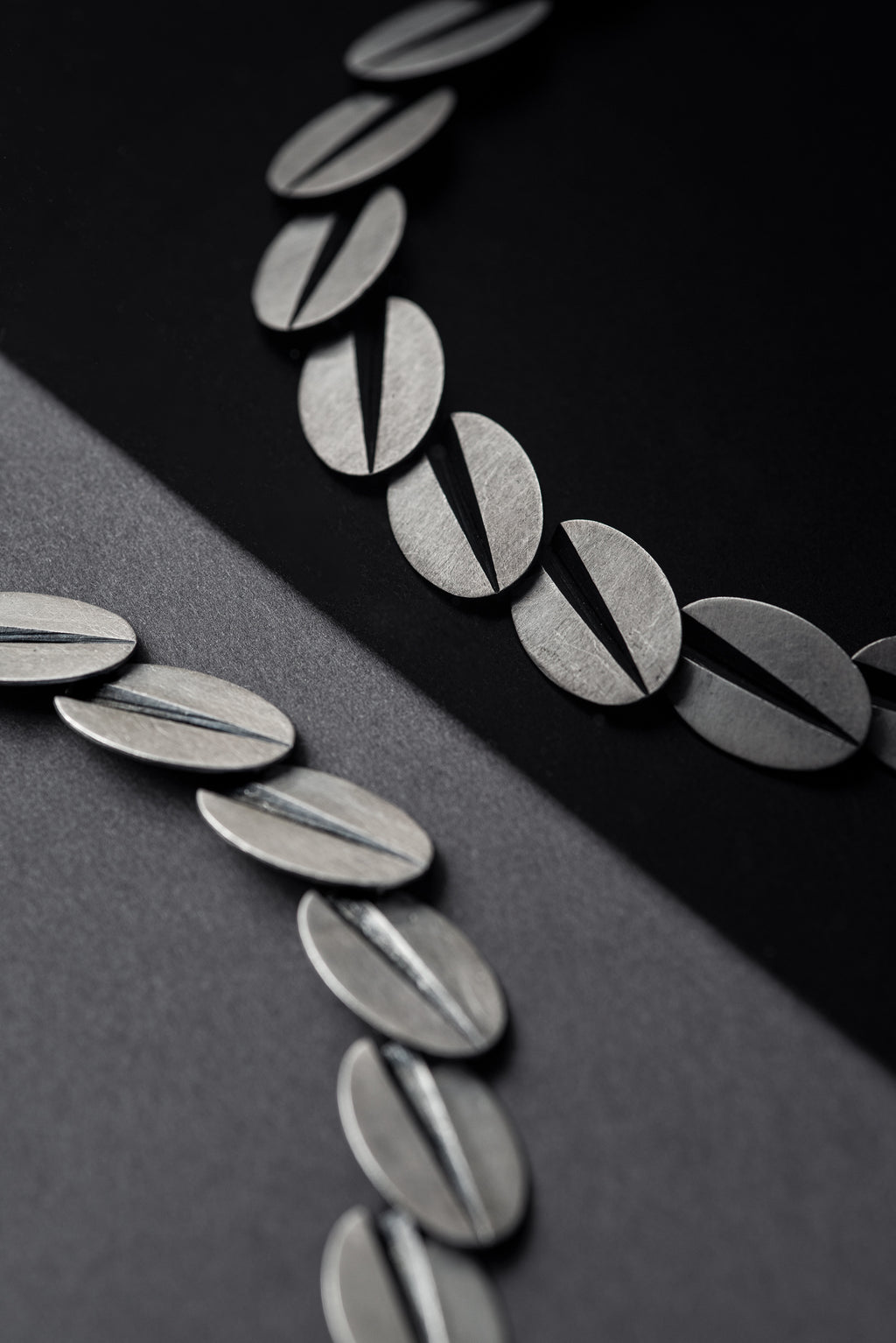 Collar choker Café.