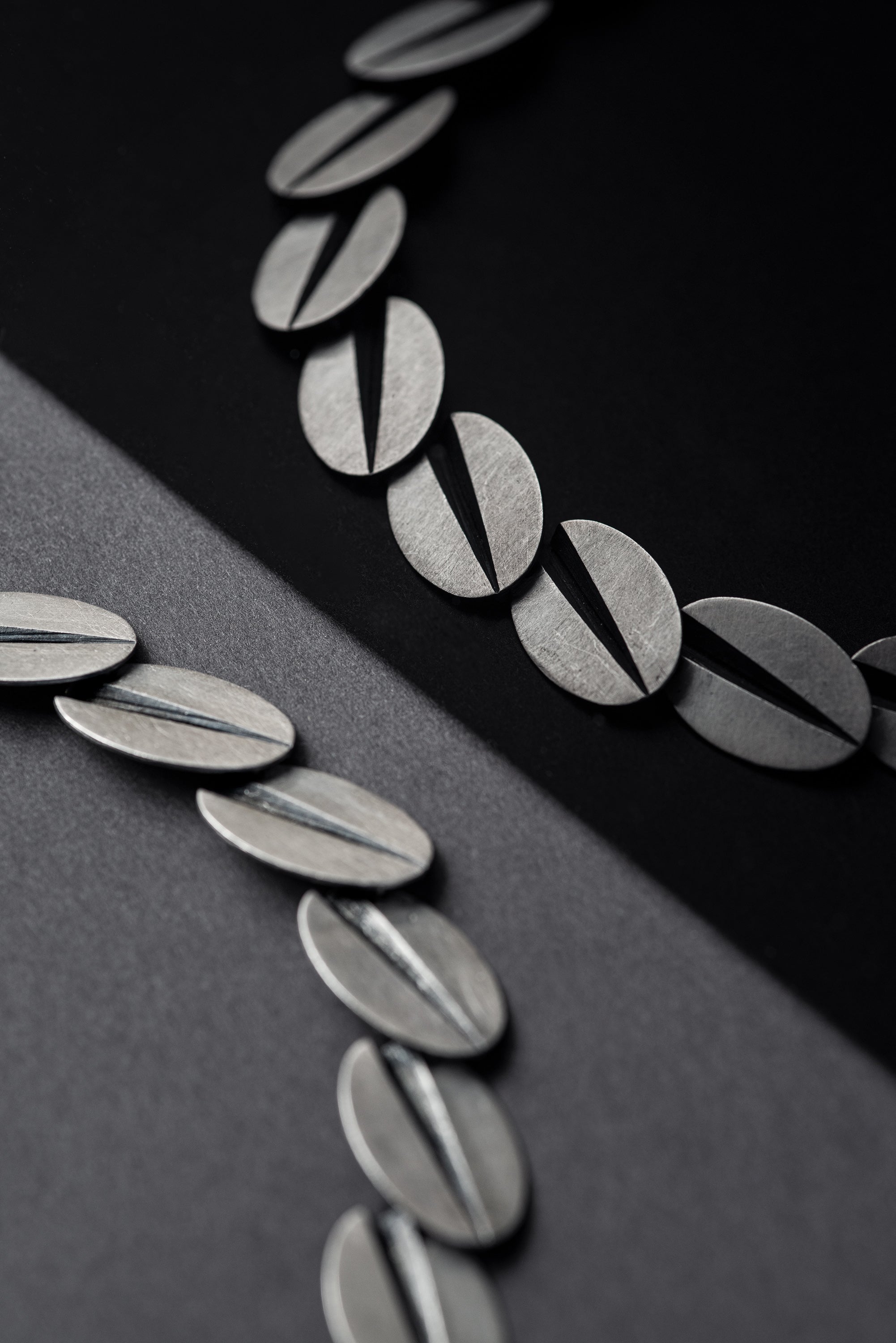 Collar choker Café.